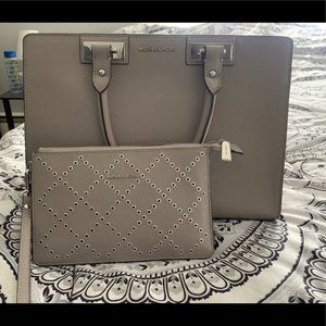 Michael kors set